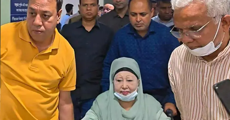 Khaleda Zia admitted to Evercare Hospital in city